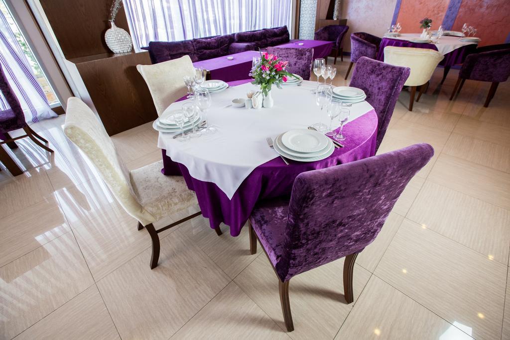 Caspian Business Hotel & Spa Bakoe Buitenkant foto