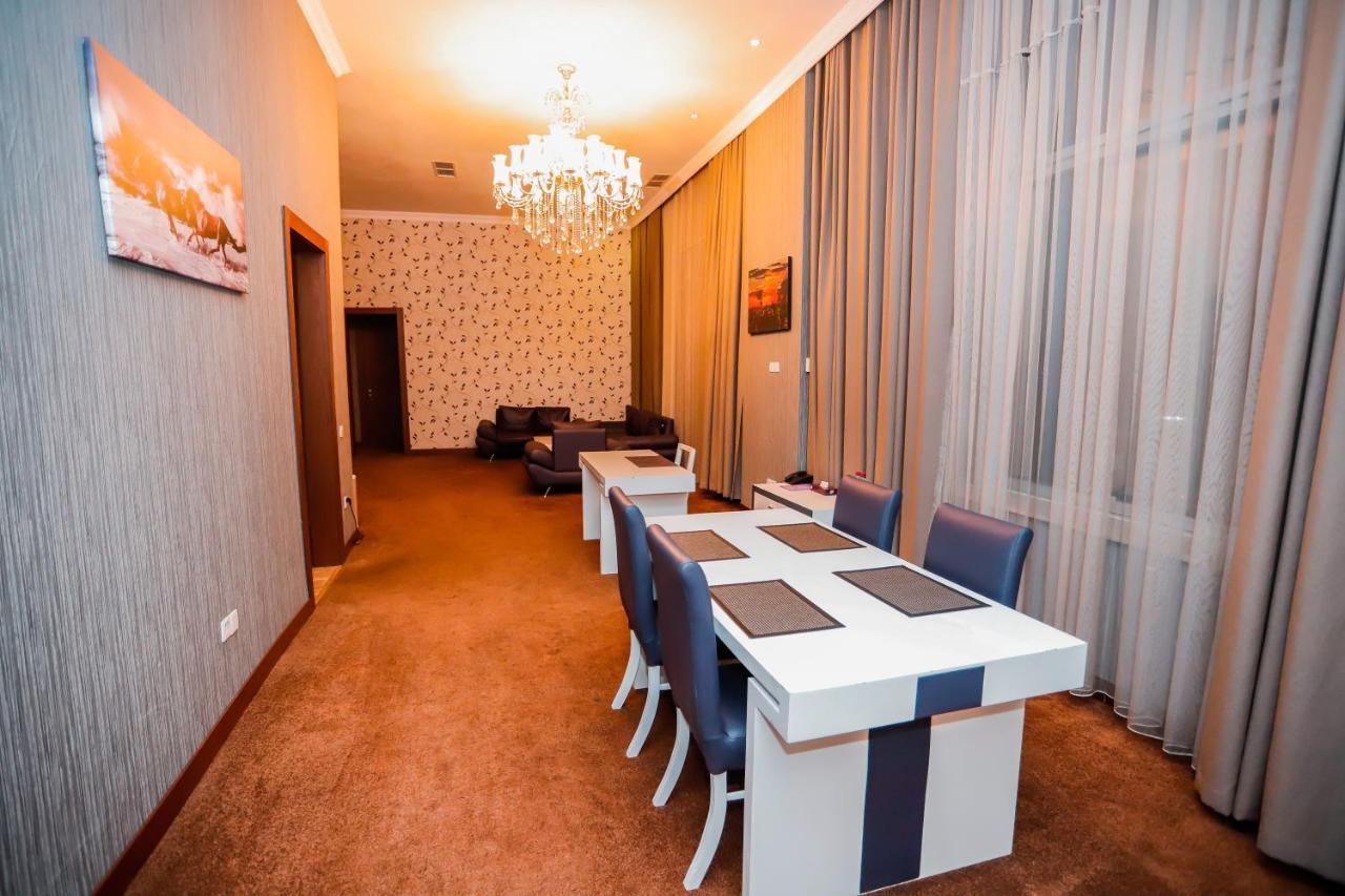 Caspian Business Hotel & Spa Bakoe Buitenkant foto